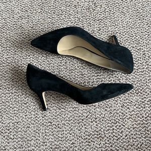 Ann Taylor kitten heel